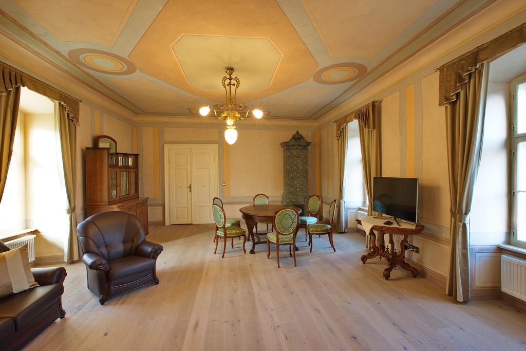 Banská Štiavnica Vila Magnolia חדר תמונה