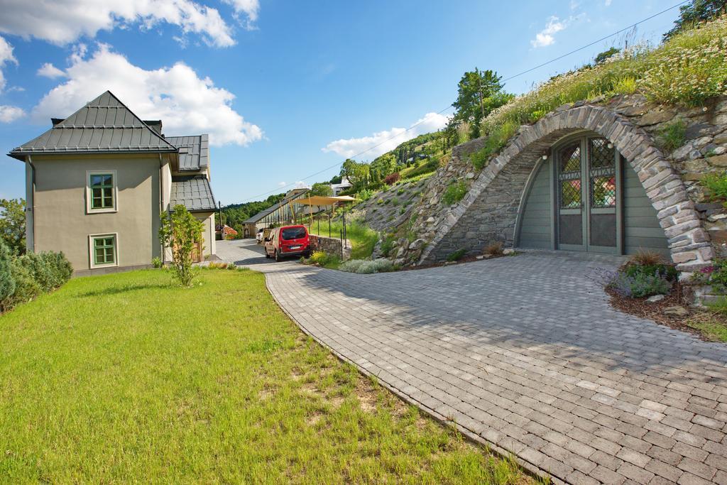 Banská Štiavnica Vila Magnolia מראה חיצוני תמונה